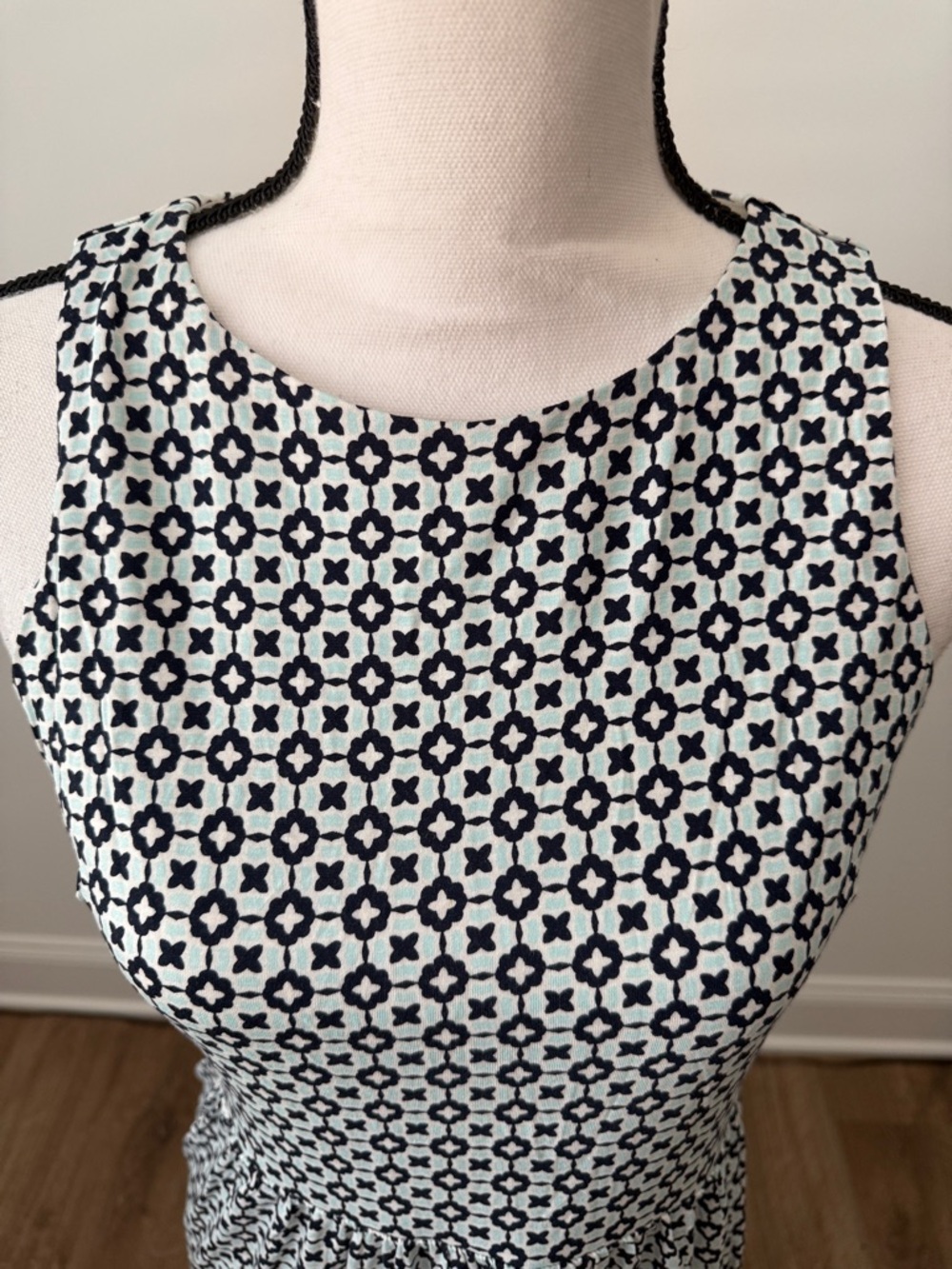 Loft Sleeveless Black & White Patterned Women's Dress, Size Petite Small - Picture 2 of 5